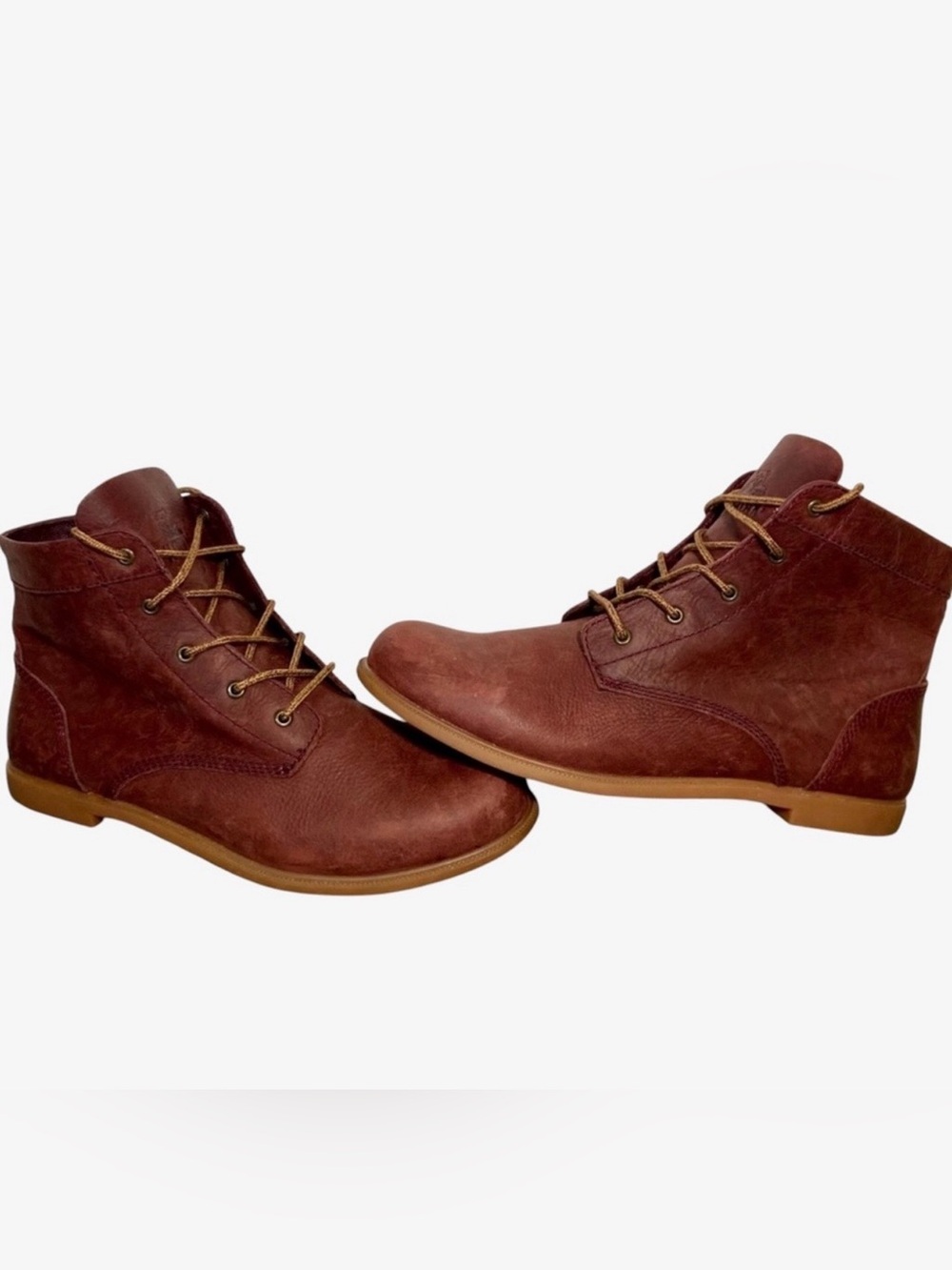 Kodiak Red Distressed Leather Ankle Boots- woman’s 8.5